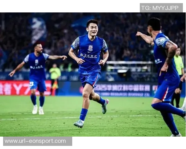 上海申花在U21联赛决赛阶段第七轮以4-0战胜津门虎荣获积分榜第三名